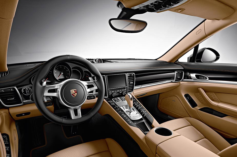 Interior Porsche Panamera Diesel Edition (foto: Indianautosblog.com)