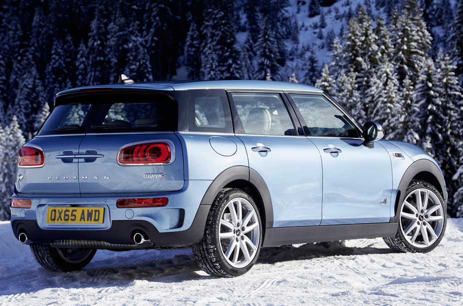 Tampak belakang Mini Cooper S Clubman All4 (foto: Leftlanenews.com)