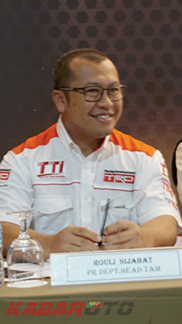 Public Relations Dept Head PT Toyota Astra Motor (TAM), Rouli Sijabat (Foto: Alif Sowandono/KabarOto)