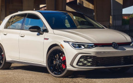 Volkswagen Golf GTI 380 Hadir Dengan Girbok Manual Terakhir