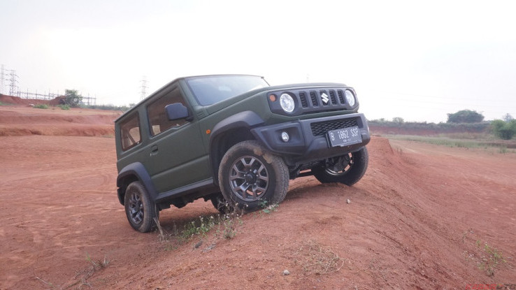 Ingin Beli Mobil SUV? Pertimbangkan Dulu Hal Ini Sob