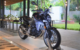 Galeri Foto BMW F 900 R