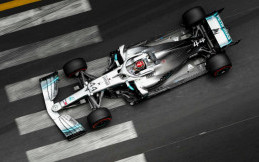 Hamilton Mendedikasikan Pole Position di GP Monaco untuk Niki Lauda