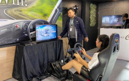 Mencobai Truk di Wing Simulator, Tak Perlu SIM B