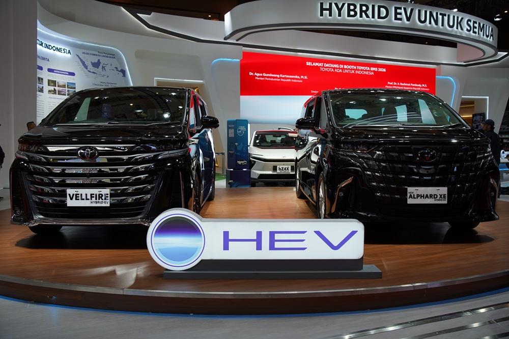 Toyota Gempur IIMS 2026 dengan Ragam Mobil Hybrid Terbaru