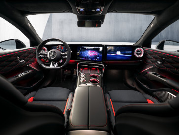 Revolusi Kabin Mercedes-AMG GT 4-Door Coupe, Layaknya Mobil Balap
