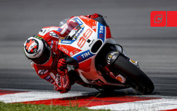 Jorge Lorenzo Enggan Ikuti Jejak Valentino Rossi