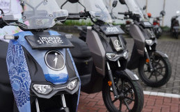Jalan-jalan di Bali? Sewa Motor Listrik Pakai imotoshare Cuma Rp 200 Ribu