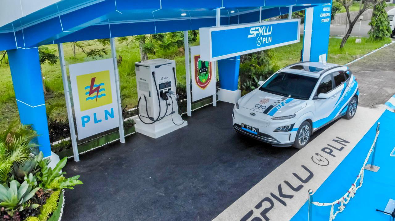 Terus Meningkat, Tersedia 1.081 Unit SPKLU Sepanjang 2023 