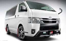 Toyota HiAce Dengan Aksesori GR Parts, Tampil Sporty Terinspirasi Dari Desain Off-Road