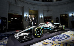 Galeri Foto Mobil Formula 1 Mercedes-AMG Petronas 2020
