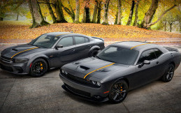 Dodge Charger dan Challenger Dilengkapi Versi Hemi Orange Dan SRT Black