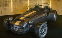 Caterham Luncurkan Seven CSR Twenty, Edisi Terbatas Dibandrol Seharga Rp1,6 miliar