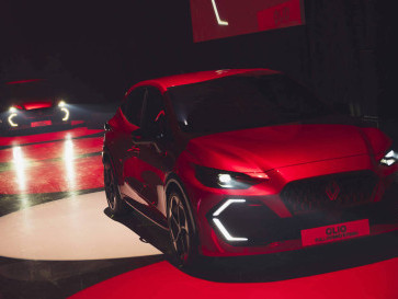 35 tahun Renault Clio, Ubahan Signifikan di Kelas Hatchback