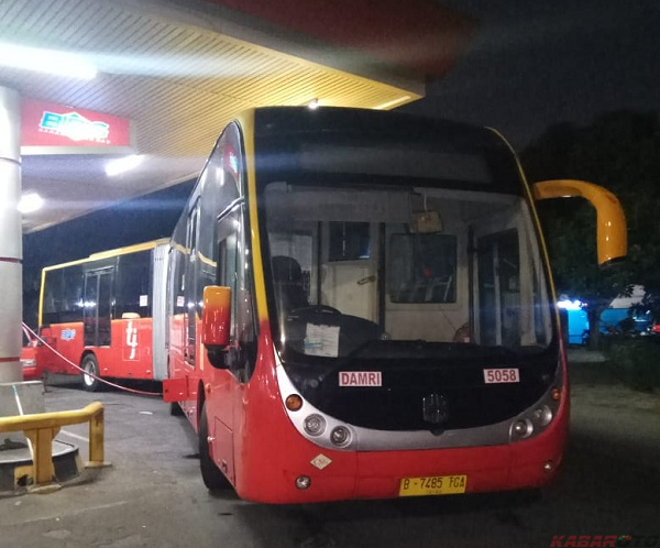 88 Halte Ada Fasilitas Hand Sanitizer dan Refill, Selanjutnya Transjakarta Akan Sediakan Thermal