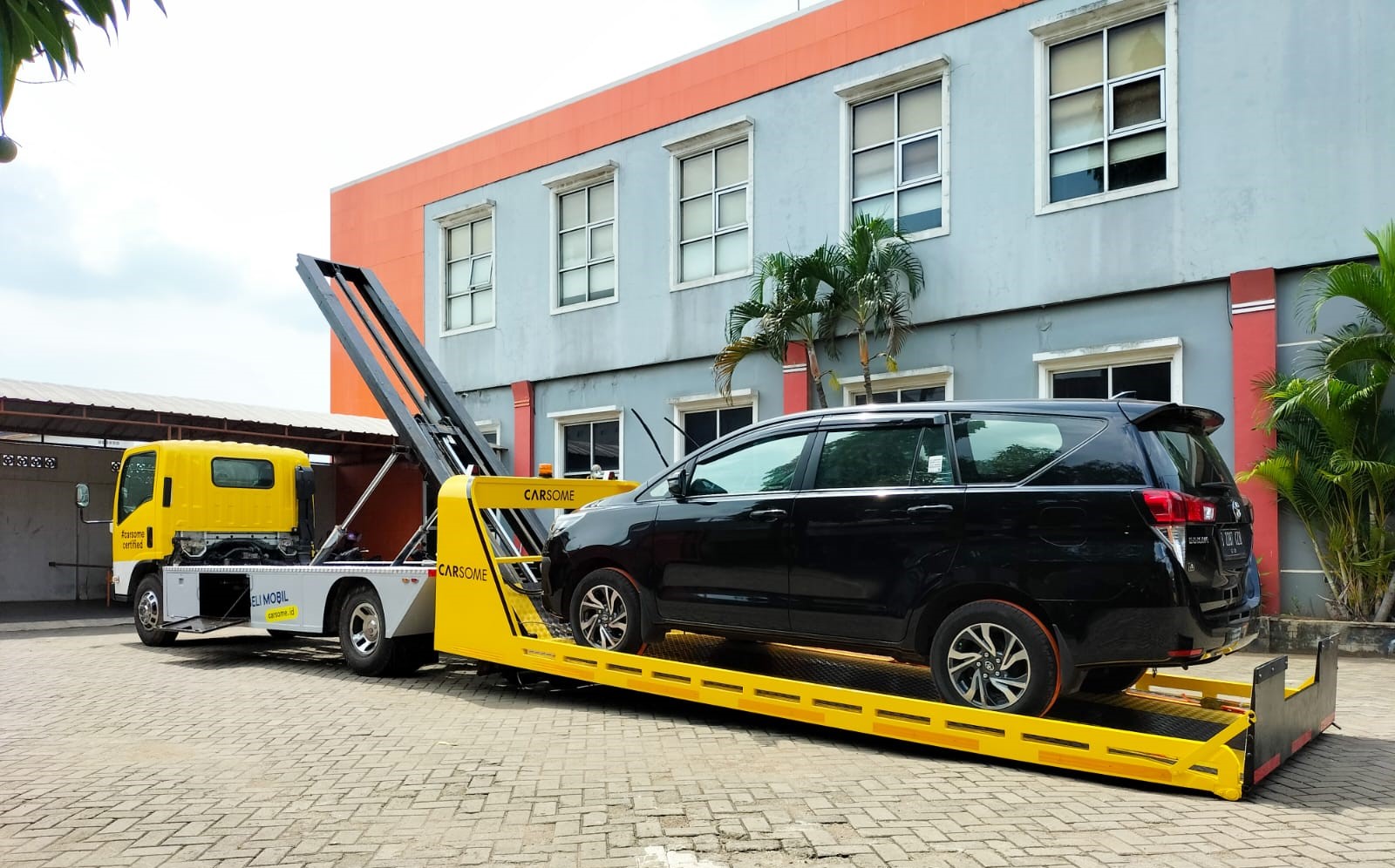 Mobil Mogok Saat Arus Balik, Jasa Derek dan Towing Bisa Bantu 24 Jam