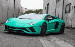Justin Bieber Ganti Warna Lamborghini Miliknya