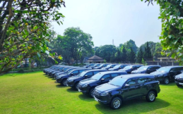 Isuzu Serahkan 70 Unit MU-X 4x4 untuk Kendaraan Operasional Perhutani