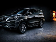 Toyota Fortuner 4.000 cc Produksi Indonesia, Impor ke Timur Tengah