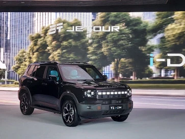 Jetour T1 Hadir di Indonesia, SUV Hybrid Futuristis dengan Teknologi i-DM