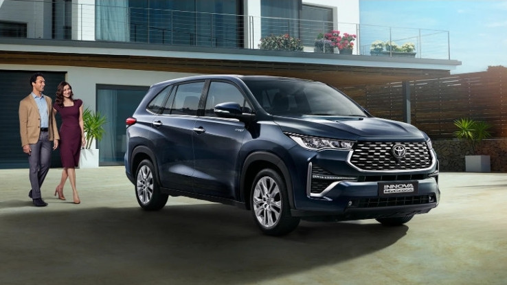 Mengintip Fitur Toyota Innova Hycross, Fitur Lebih Komplet?