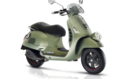 Piaggio Indonesia Pamerkan Vespa Sei Giorni di Pondok Indah Mall