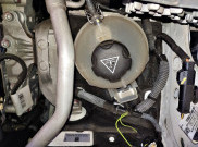 Cegah Mobil Overheat, Yuk Mengenal Fungsi Reservoir Tank