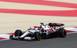 Kimi Raikkonen Adakan Sayembara Desain Sepatu ‘Kimi’s Creator Challenge’
