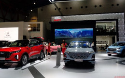 Antusias Tinggi di IIMS Hybrid 2022, Chery Open Pre-Booking