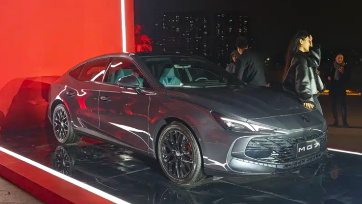 MG7 2026 Resmi Dirilis, Sedan Coupe yang Bisa Menyetir Sendiri