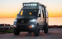 Mercedes-Benz Sprinter Mojave Buatan Rogue Van Company Harganya Rp8,3 Miliaran, Kabinnya Mirip Hotel