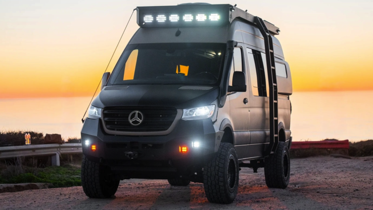 Mercedes-Benz Sprinter Mojave Buatan Rogue Van Company Harganya Rp8,3 Miliaran, Kabinnya Mirip Hotel