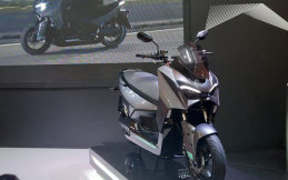 TVS Motor dan ION Mobility Jalin Kerjasama Kembangkan Ekosistem Motor Listrik