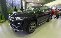 PT Suri Motor Indonesia Mendapat Sertifikasi Spesialis Body Repair dari Mercedes-Benz