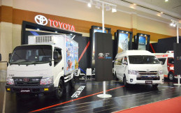 Toyota Pamerkan 4 Kendaraan Komersial di GIIComvec 2018