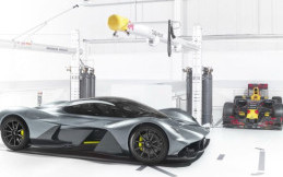 AM-RB 001 Akan Belalakan Mata Pengunjung Canadian International Auto Show 2017