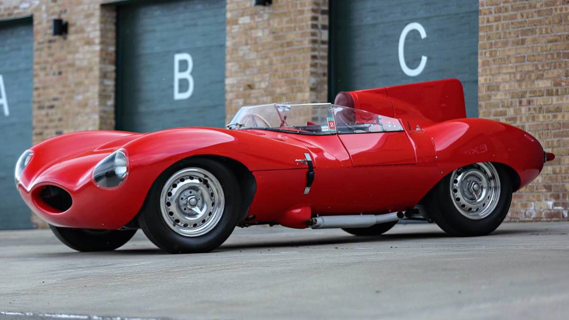 Jaguar D-Type 1956 Mencari Pemilik Baru