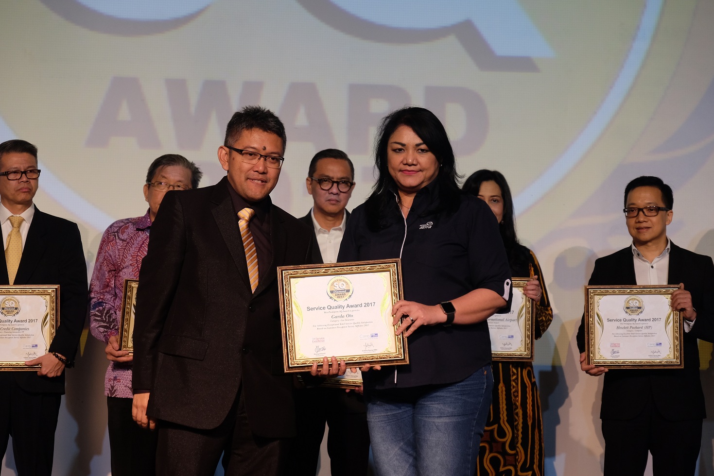 Kemudahan Layanan Garda Oto Raih Service Quality Award
