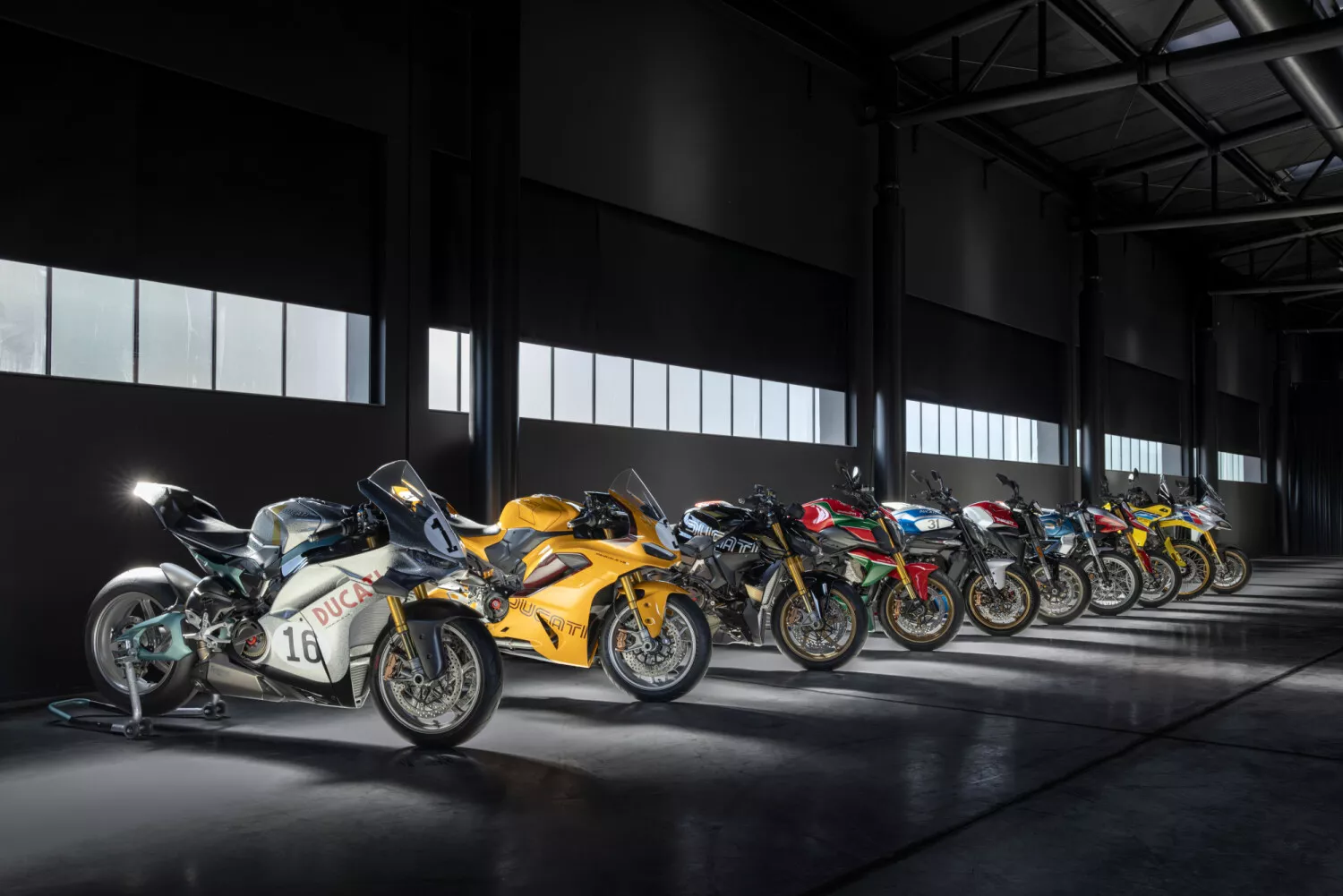 10 Edisi Spesial Motor Ducati, Sobat Ngiler yang Mana, Nih?