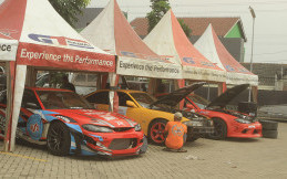 Puluhan Drifter Latihan Bersama di Ajang Drift Camp 2018   