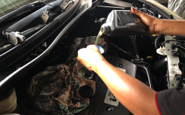 Perbedaan Oli Mesin API SP dengan API SN, Mana yang Lebih Cocok untuk Mobil Modern?