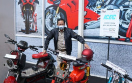Sembari Inspeksi, Wakil Walikota Jakarta Selatan Cuci Mata di IIMS Motobike Hybrid 2020