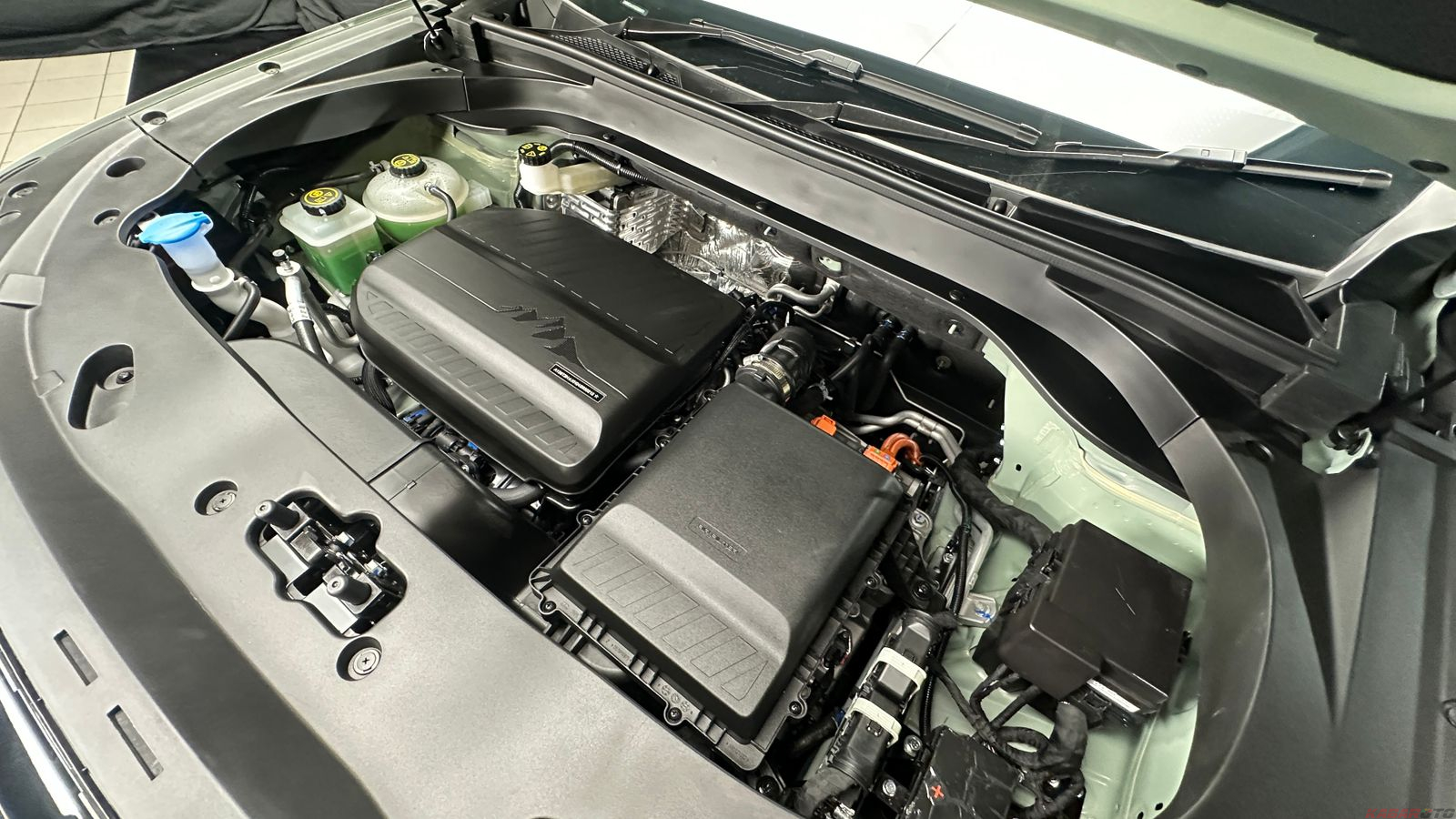 Merawat Mobil Mesin Hybrid, Belum Semuanya Paham 
