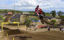 Hasil Race 2 MXGP Indonesia 2022 : Tim Gasjer Raih Kemenangan 