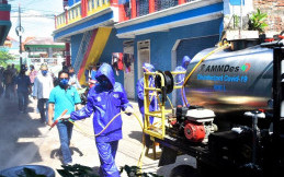 AMMDes Jadi Penyemprot Disinfektan di Bogor