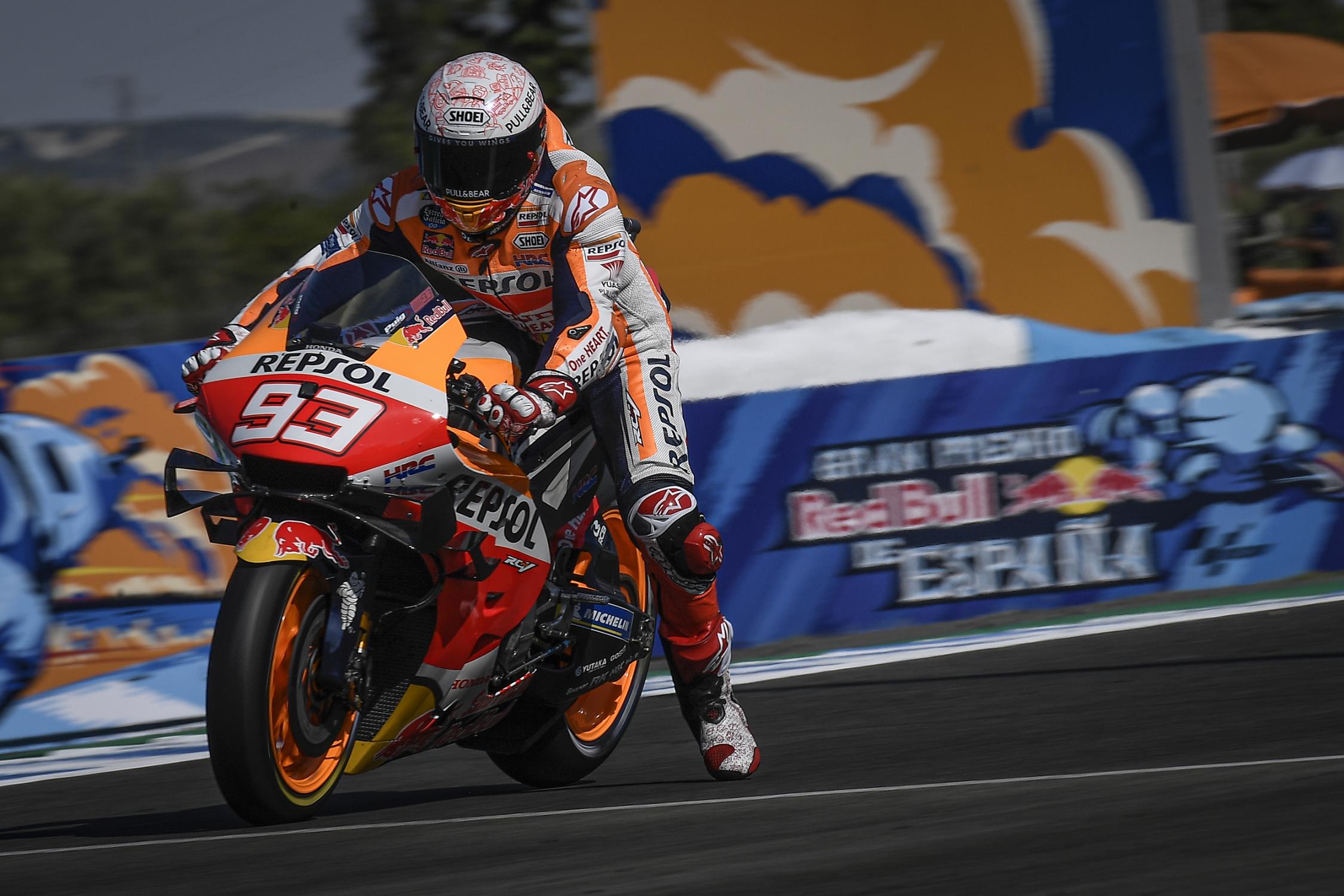 Operasi Pembalap Repsol Honda Marc Marquez Berjalan Sukses
