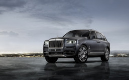 Akankah SUV Super Mewah Rolls-Royce Cullinan Masuk Indonesia? 