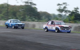 Awali Balap Perdana di ISSOM 2020, Datsun Jakarta Racing Team Dominasi Kelas Retro 1600 SOHC