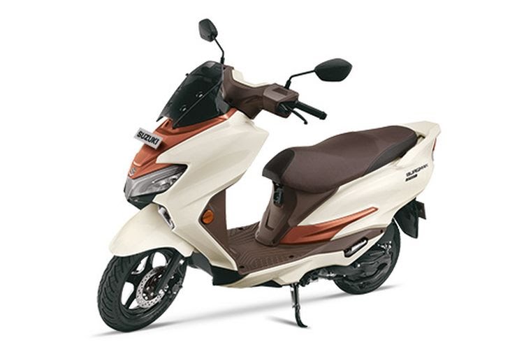 Suzuki Burgman Street 125 Facelift 2026 Resmi Meluncur, Makin Modern dan Premium