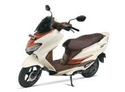 Suzuki Burgman Street 125 Facelift 2026 Resmi Meluncur, Makin Modern dan Premium